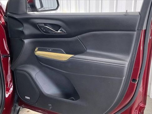 Used 2017 GMC Acadia Denali w/ Technology Package image 22