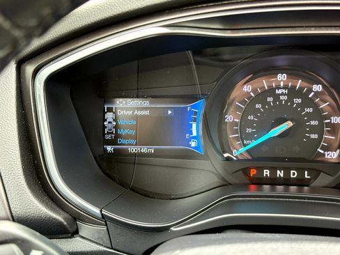 Used 2019 Ford Fusion Energi Titanium image 71