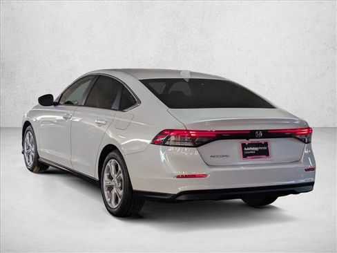 New 2025 Honda Accord LX image 9