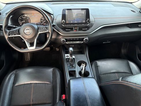 Certified 2021 Nissan Altima 2.5 SR image 14