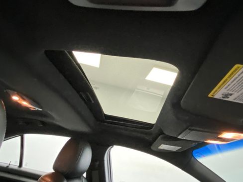 Used 2015 Ford Taurus SEL w/ Equipment Group 201A image 24