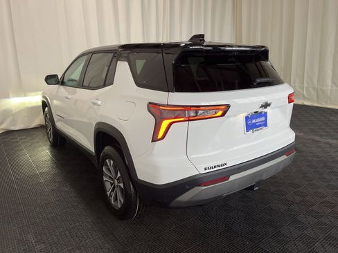 New 2026 Chevrolet Equinox LT w/ Convenience Package II image 25