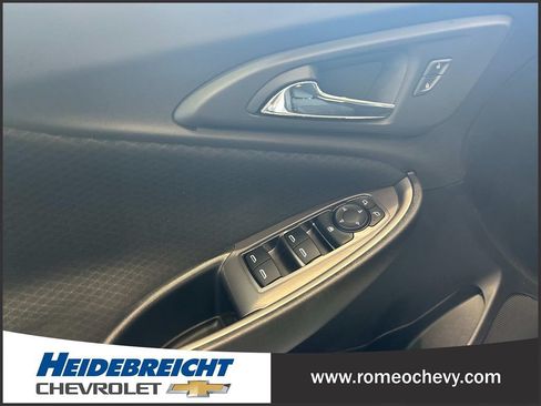 Used 2020 Chevrolet Malibu RS w/ LPO, Convenience Package 1 FWD image 11