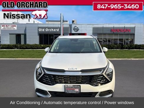 Used 2024 Kia Sportage EX image 4