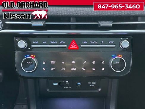 Used 2025 Hyundai Tucson Limited image 18