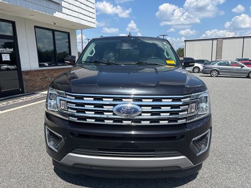 Used 2021 Ford Expedition Max Limited RWD image 10