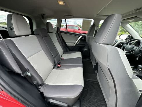 Used 2015 Toyota RAV4 XLE AWD/4WD image 24
