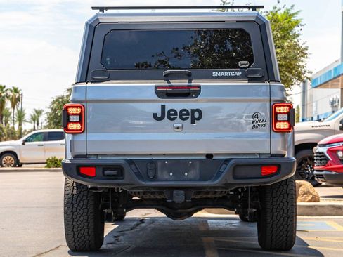 Used 2021 Jeep Gladiator Sport AWD/4WD image 5