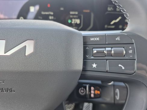 New 2026 Kia EV9 GT-Line AWD/4WD image 19