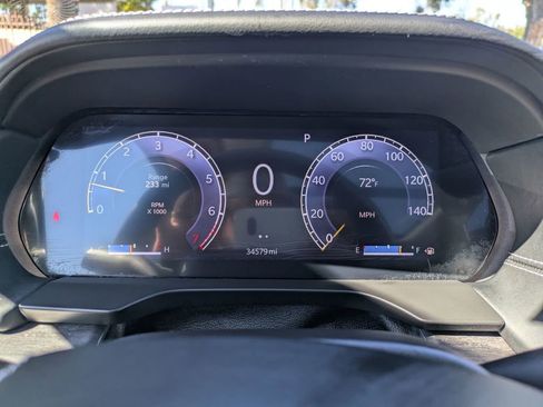 Certified 2021 Jeep Grand Cherokee L Overland w/ Luxury Tech Group IV image 8