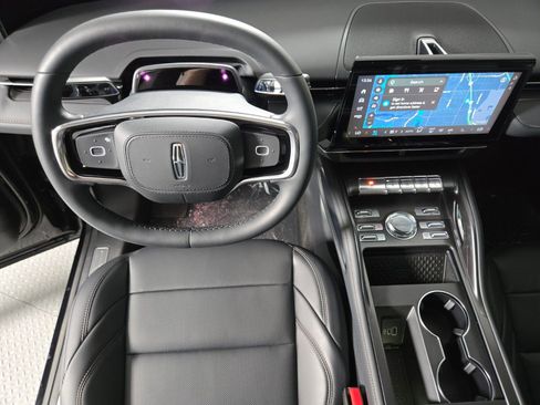 New 2026 Lincoln Nautilus Premier w/ Equipment Group 102A AWD/4WD image 16