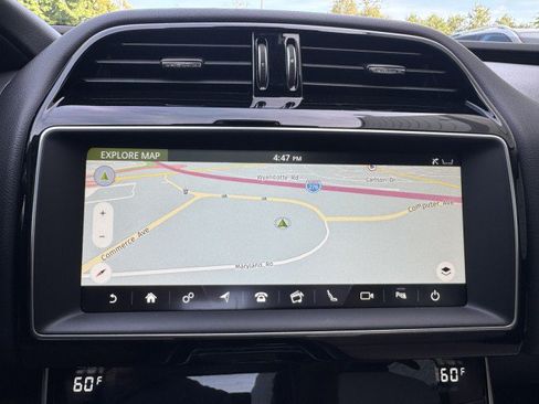 Used 2019 Jaguar XE Premium AWD/4WD image 36