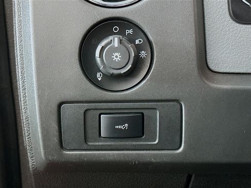 Used 2014 Ford F150 XLT w/ XLT Convenience Package RWD image 16