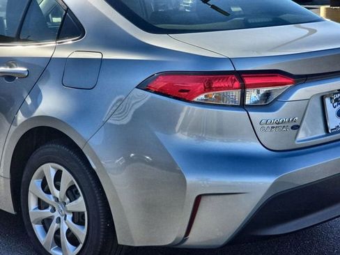 Used 2023 Toyota Corolla LE image 14