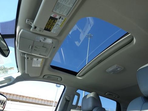 Used 2014 Toyota Tundra Limited image 65