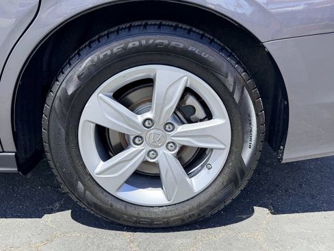 Used 2019 Honda Odyssey EX image 11