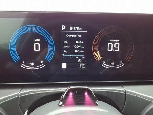 New 2026 Hyundai Santa Fe SEL FWD image 24