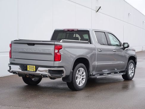 Used 2023 Chevrolet Silverado 1500 LTZ w/ LTZ Premium Package image 3