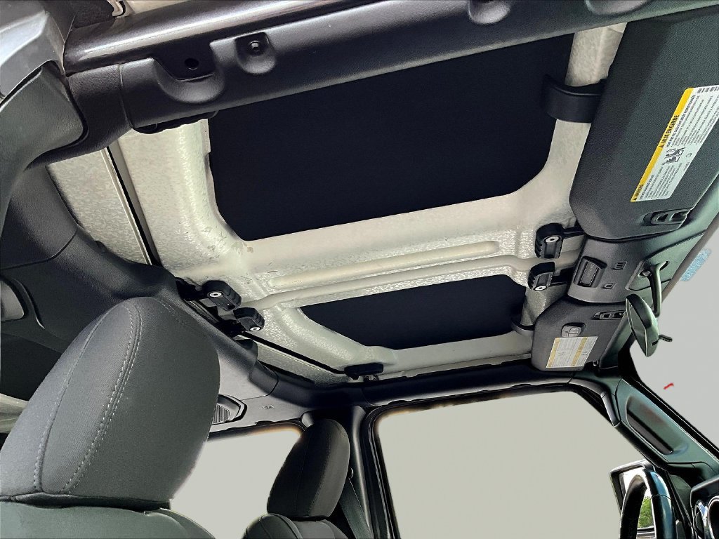 Used 2020 Jeep Wrangler Unlimited Sport AWD/4WD image 25