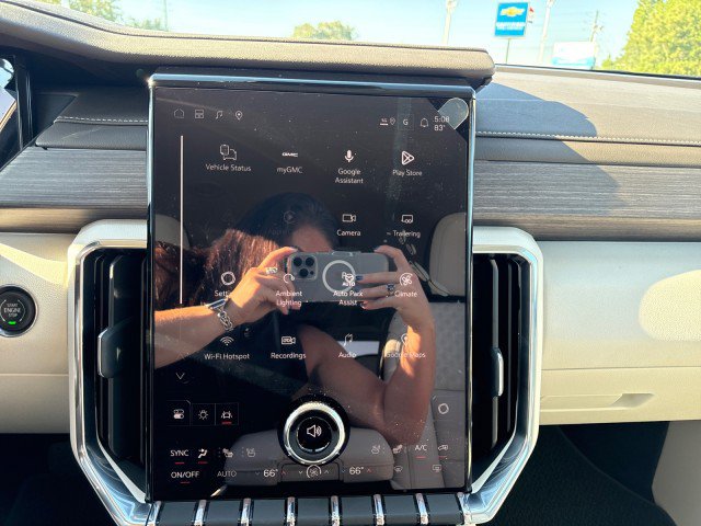 New 2027 GMC Acadia Denali FWD image 25