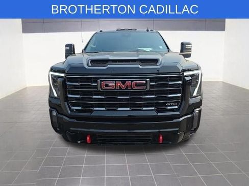 Used 2024 GMC Sierra 3500 AT4 w/ AT4 Premium Plus Package AWD/4WD image 2
