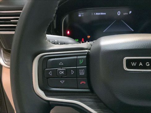 Used 2022 Jeep Wagoneer Series III w/ Premium Group I image 18