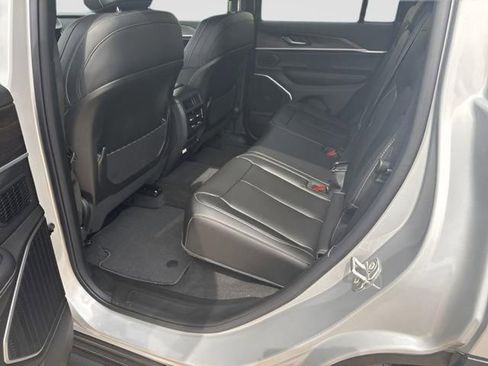 New 2026 Jeep Grand Cherokee Limited AWD/4WD image 13