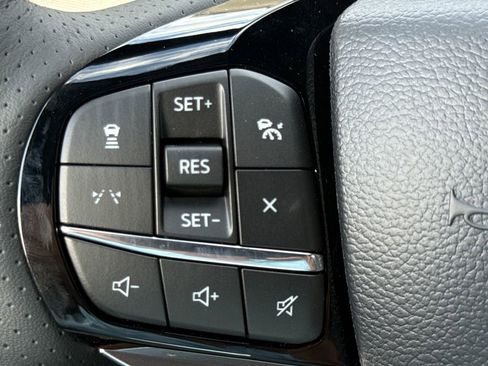 New 2026 Ford Explorer ST-Line image 28