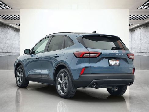 Used 2025 Ford Escape ST-Line Select w/ Tech Pack #1 AWD/4WD image 8