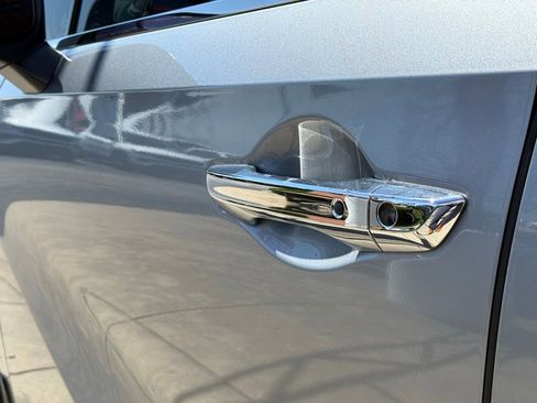 Used 2019 Honda Odyssey EX-L image 12