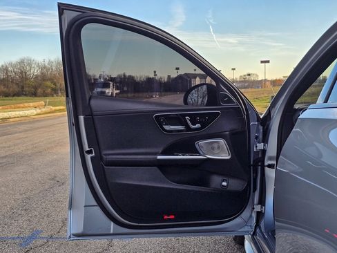 Used 2024 Mercedes-Benz C 300 4MATIC Sedan image 14