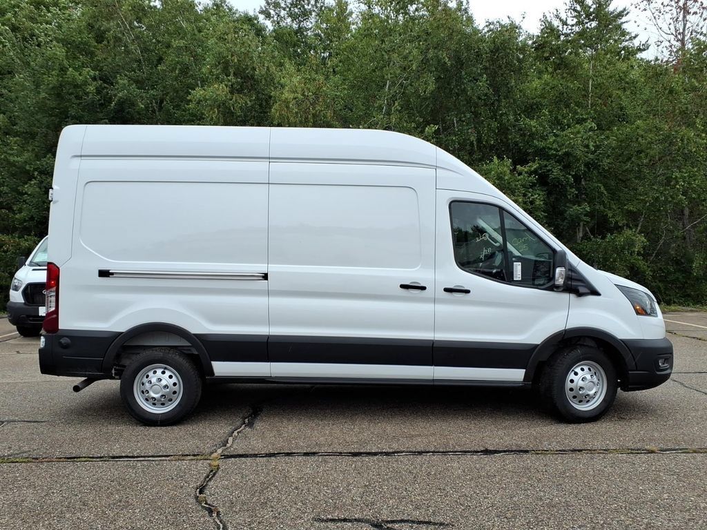 New 2026 Ford Transit 250 148 High Roof AWD w/ Exterior Upgrade Package image 4