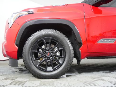 Used 2025 Toyota Sequoia Platinum image 7