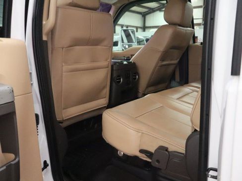 Used 2016 Ford F350 Lariat w/ Lariat Interior Package AWD/4WD image 52