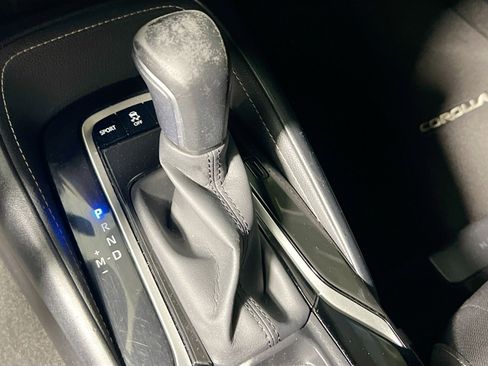 Used 2019 Toyota Corolla SE FWD image 25
