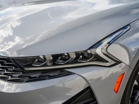 Used 2024 Kia K5 GT-Line w/ GT-Line Premium Package image 11