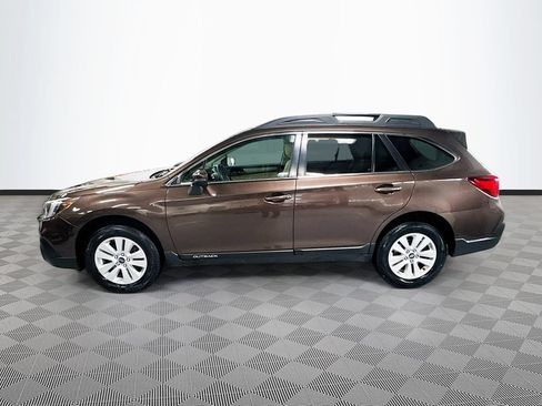Used 2019 Subaru Outback 2.5i Premium AWD/4WD image 33