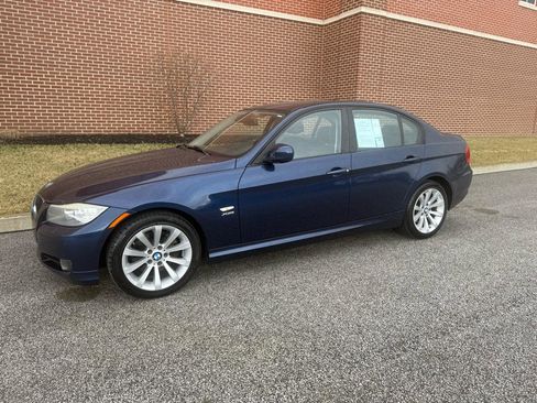 Used 2011 BMW 328i xDrive Sedan image 5