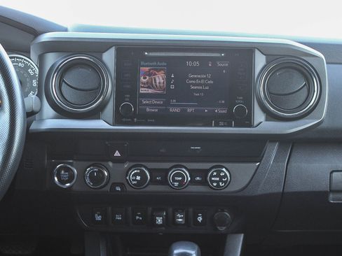 Certified 2019 Toyota Tacoma TRD Off-Road image 14