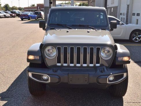 Used 2021 Jeep Wrangler Unlimited Sahara image 3