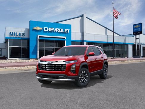 New 2026 Chevrolet Equinox LT image 8