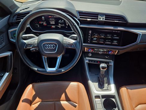 Used 2019 Audi Q3 2.0T Prestige w/ Prestige Package AWD/4WD image 14