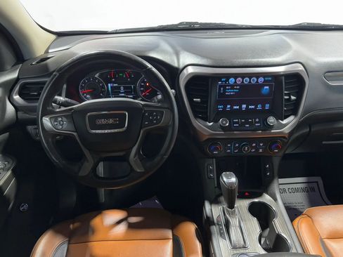 Used 2018 GMC Acadia SLT AWD/4WD image 12
