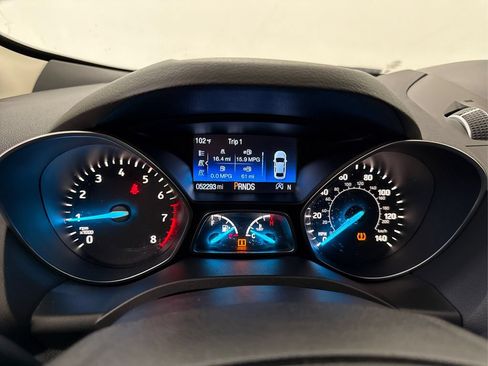 Used 2018 Ford Escape SE w/ SE Sync 3 Package FWD image 37