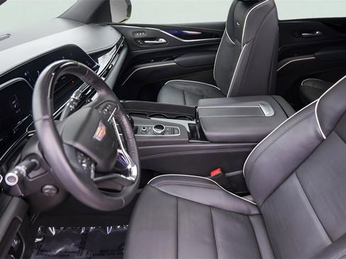 Used 2023 Cadillac Escalade Sport image 12