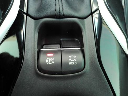 Used 2022 Toyota Corolla SE image 41