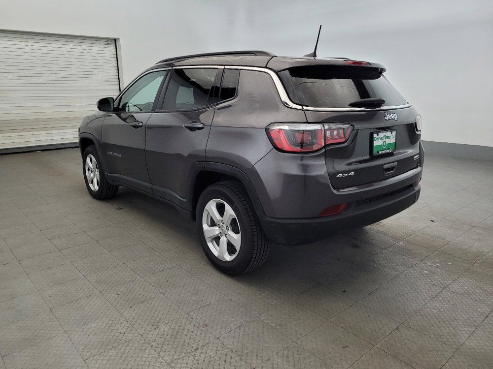 Used 2019 Jeep Compass Latitude w/ Cold Weather Group AWD/4WD image 5
