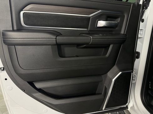 Used 2026 RAM 2500 Laramie image 25