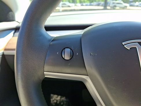 Used 2023 Tesla Model 3 Standard Range RWD image 23