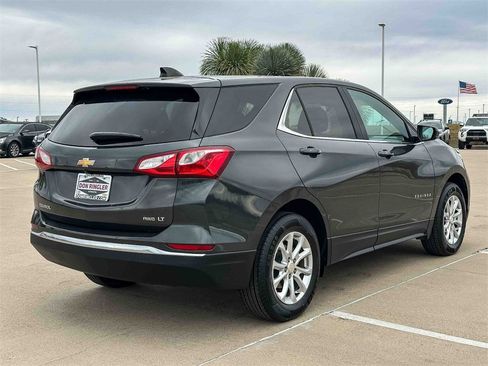 Used 2019 Chevrolet Equinox LT image 3